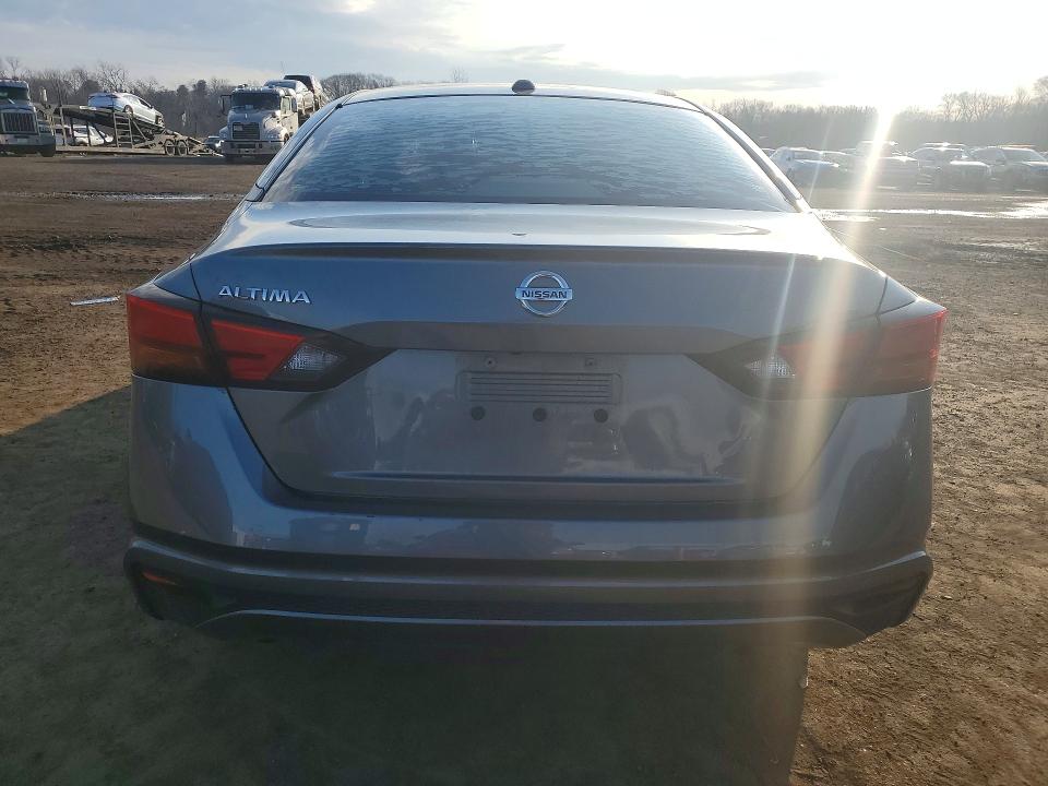 Photo 6 from auction – 2019 NISSAN ALTIMA with VIN 1N4BL4BV1KC236678