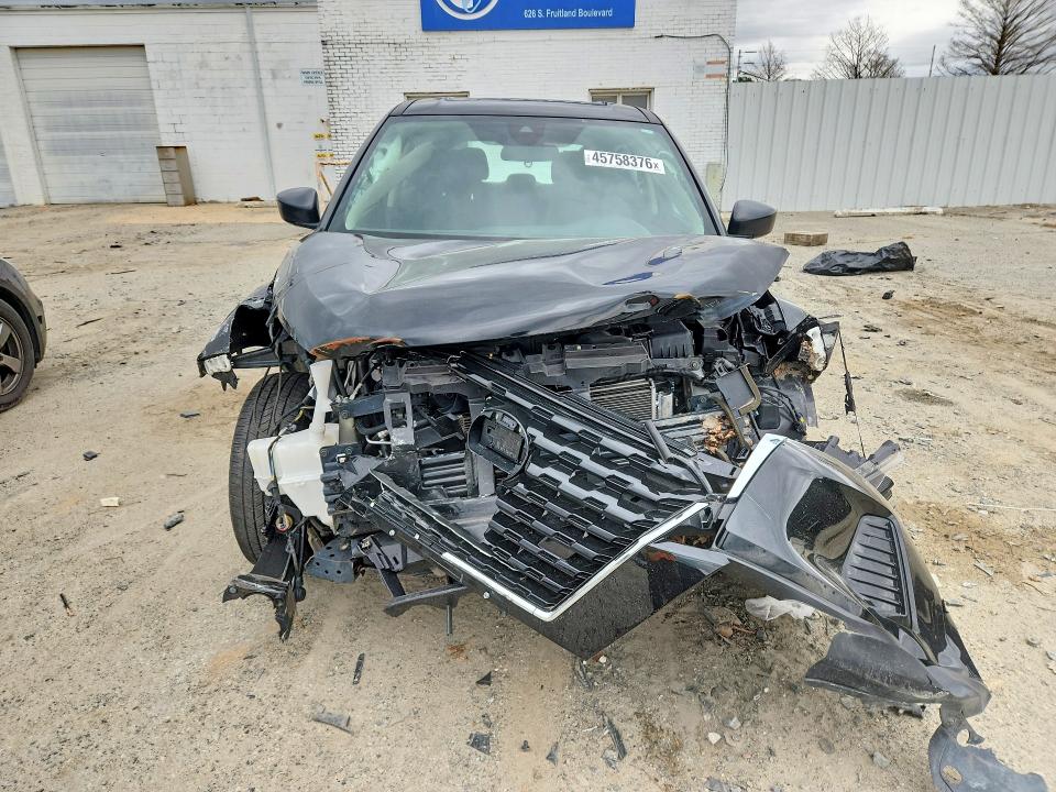 Photo 5 from auction – 2023 NISSAN KICKS with VIN 3N1CP5BV6PL560765
