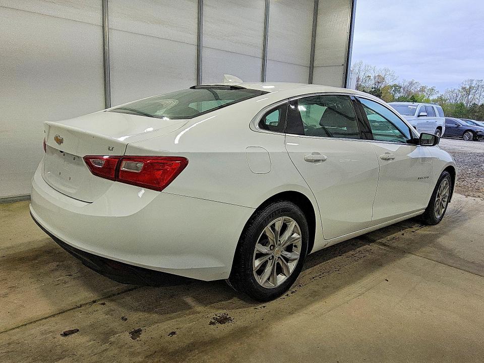 Photo 3 from auction – 2023 CHEVROLET MALIBU with VIN 1G1ZD5ST8PF178920