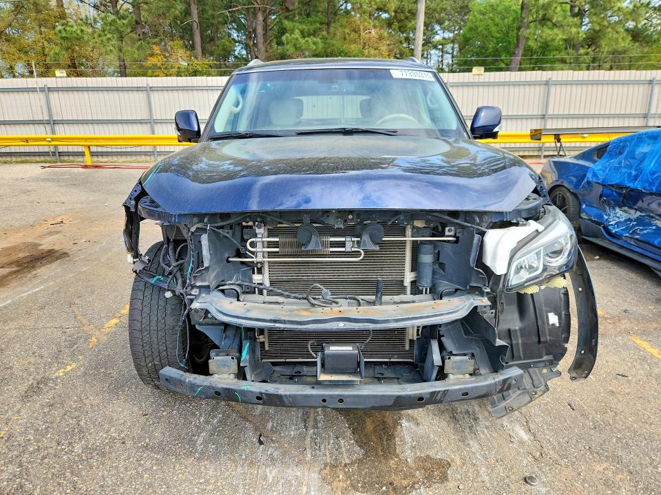 Photo 5 from auction – 2016 INFINITI QX80 with VIN JN8AZ2NF5G9610568