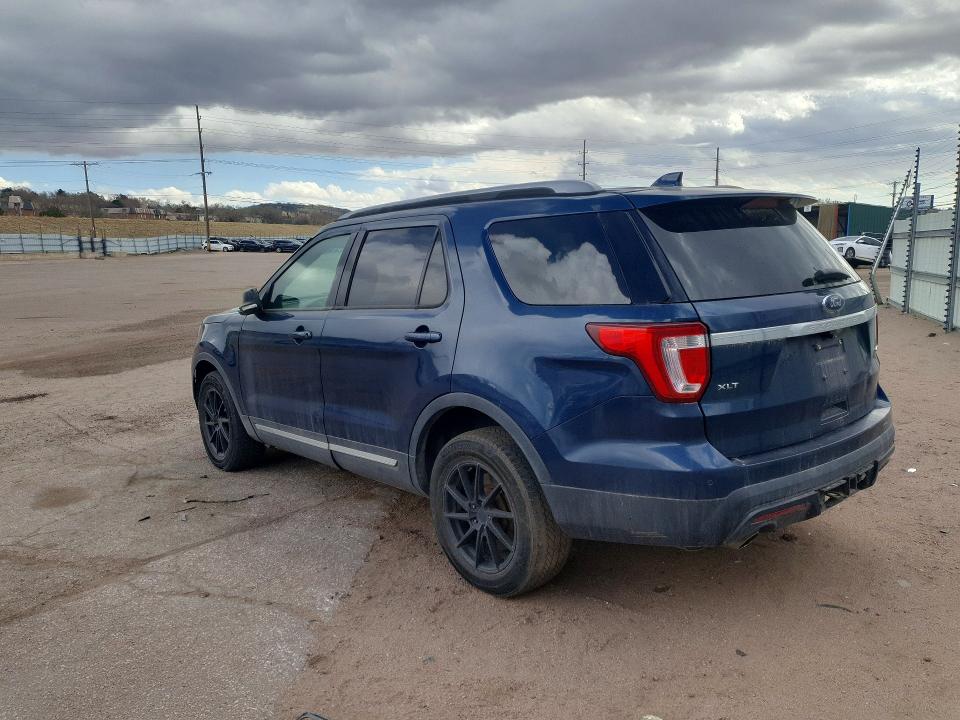 Photo 2 from auction – 2016 FORD EXPLORER with VIN 1FM5K8D84GGD18909