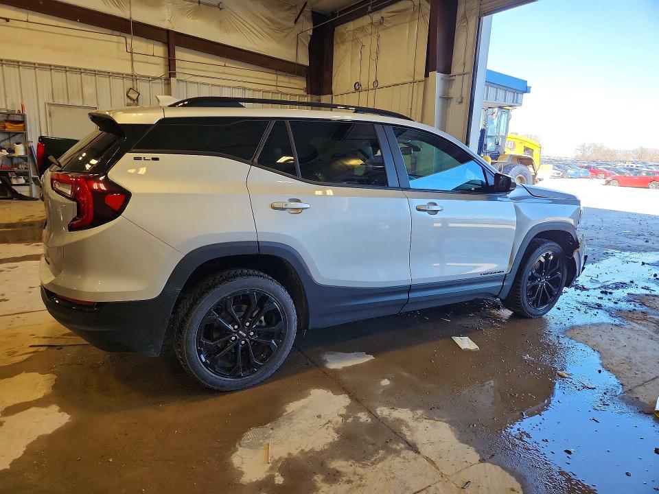 Photo 3 from auction – 2022 GMC TERRAIN with VIN 3GKALTEV9NL249851