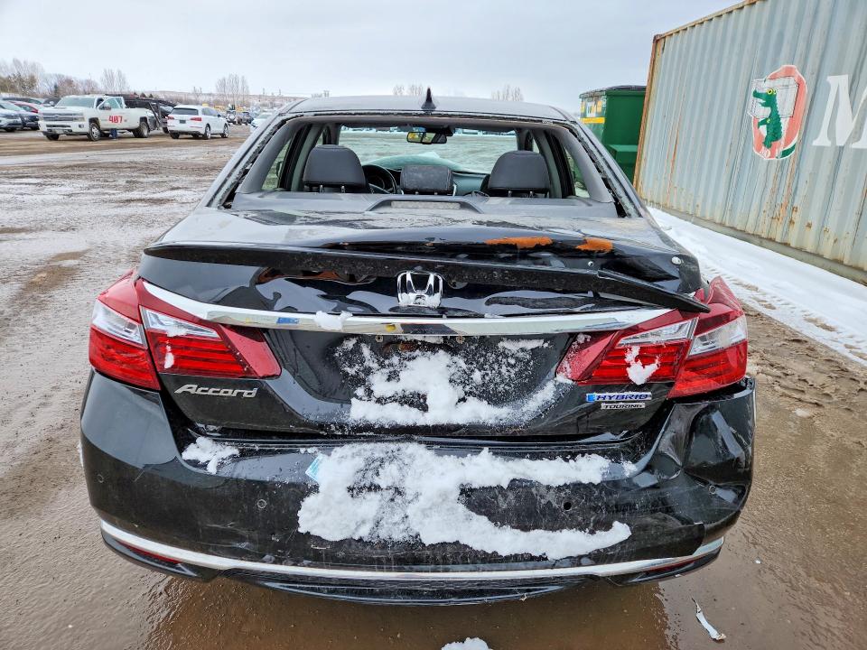 Photo 6 from auction – 2017 HONDA ACCORD with VIN JHMCR6F71HC800065