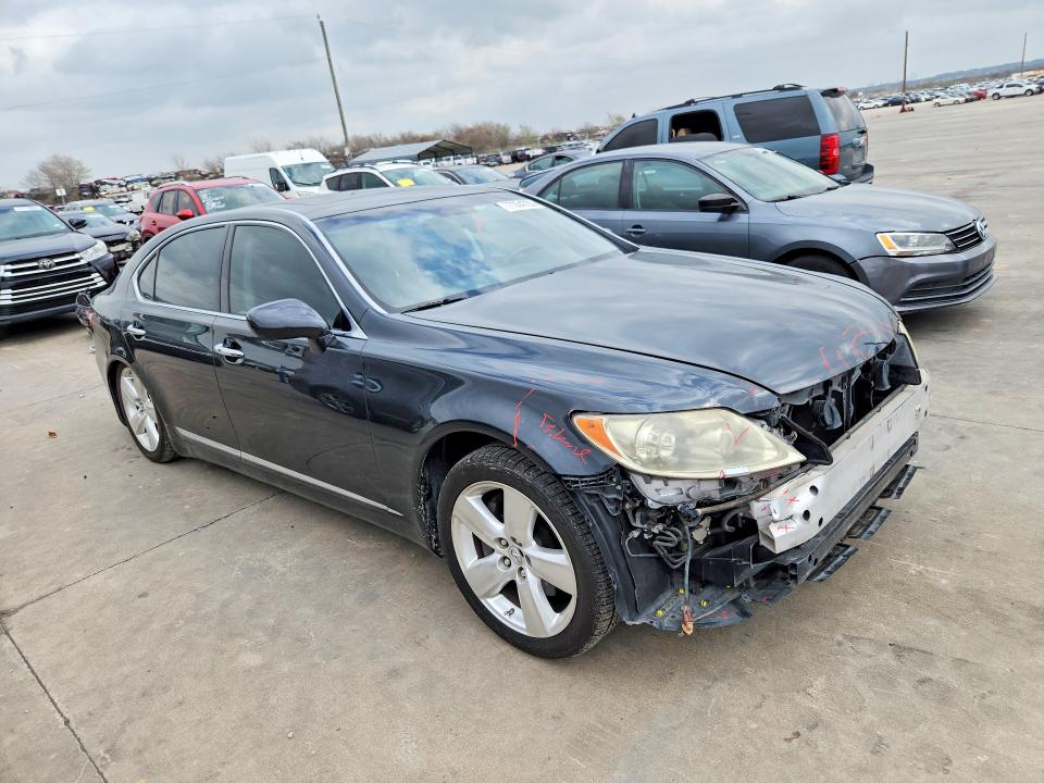 Photo 4 from auction – 2008 LEXUS LS with VIN JTHGL46F585021321