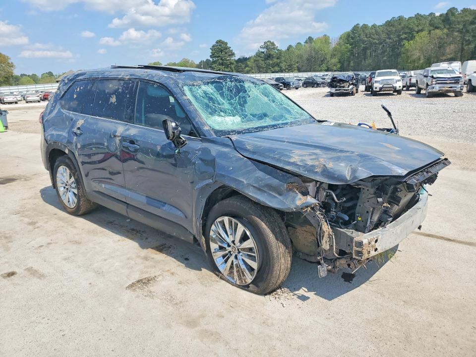 Photo 4 from auction – 2024 TOYOTA GRAND HIGHLANDER with VIN 5TDAAAB5XRS023098