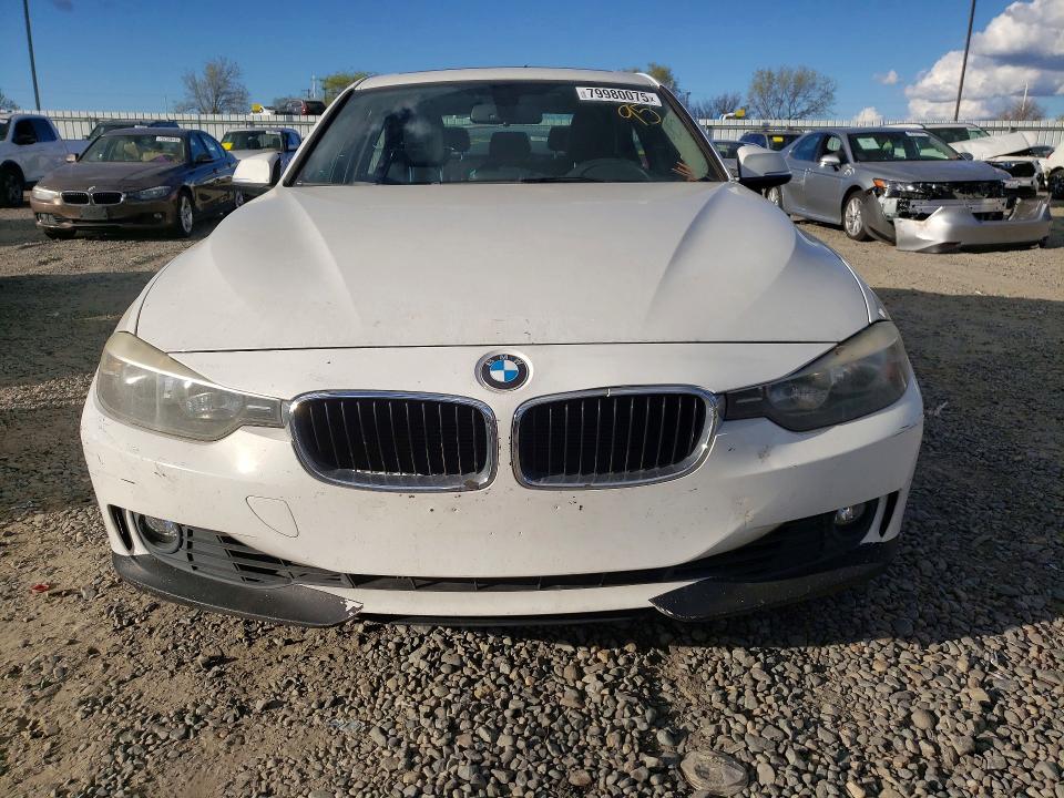 Photo 5 from auction – 2014 BMW 328 with VIN WBA3C1C57EK110716