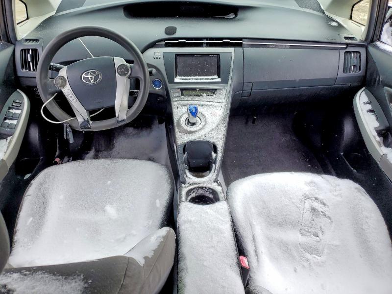 Photo 8 from auction – 2013 TOYOTA PRIUS with VIN JTDKN3DU0D5575779