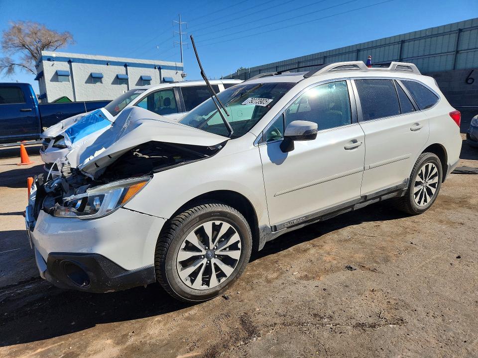 SUBARU OUTBACK 2017 with VIN 4S4BSENC1H3206467 - Photo from auction