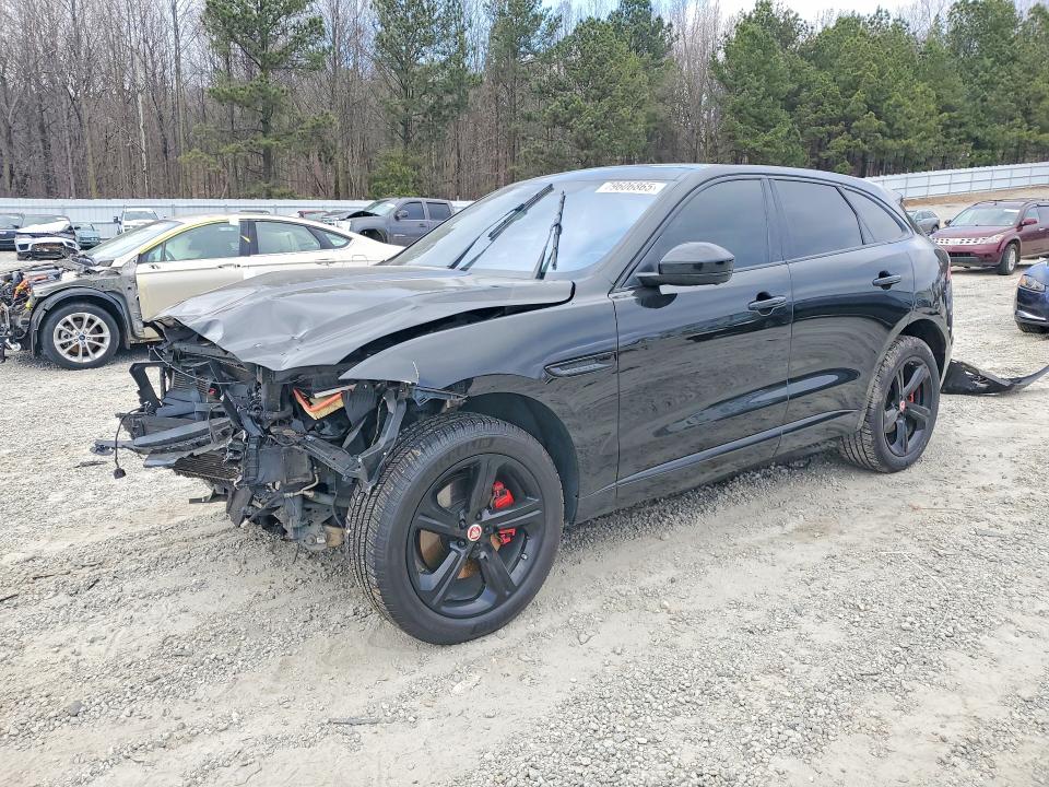 Photo 1 from auction – 2017 JAGUAR F-PACE with VIN SADCM2BV7HA881313