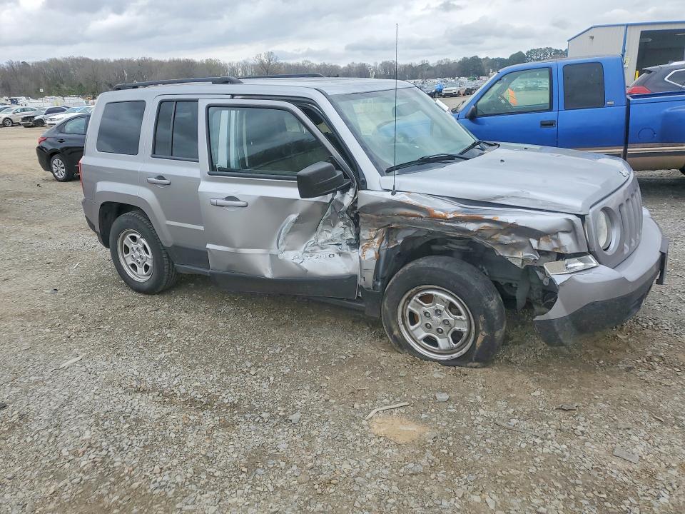 Photo 4 from auction – 2016 JEEP PATRIOT with VIN 1C4NJPBA6GD687618