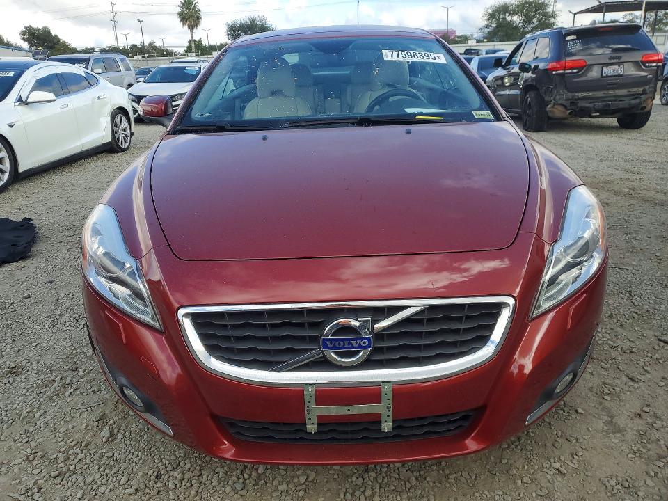 Photo 5 from auction – 2013 VOLVO C70 with VIN YV1672MC8DJ141771
