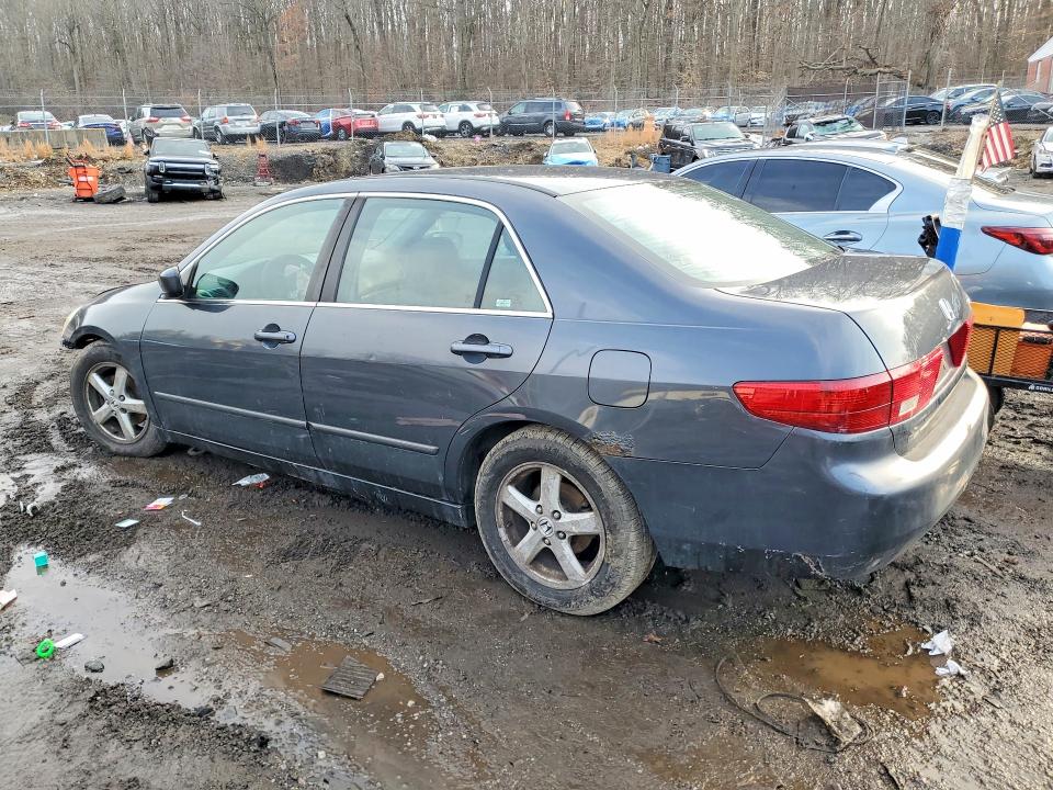 Photo 2 from auction – 2005 HONDA ACCORD with VIN 1HGCM56715A192258
