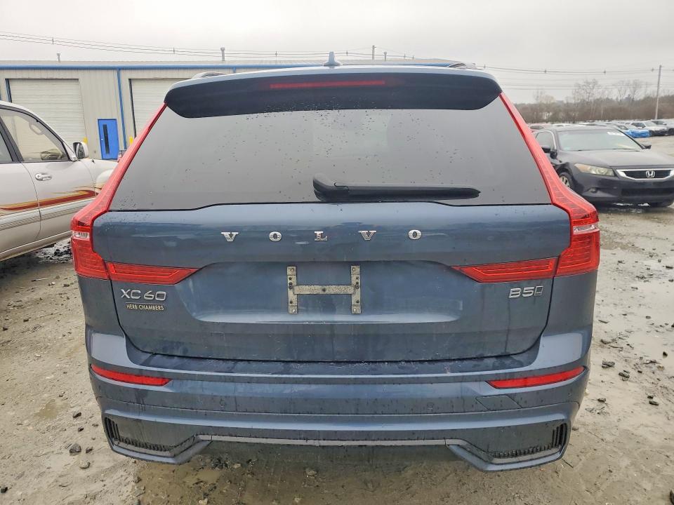 Photo 6 from auction – 2023 VOLVO XC60 with VIN YV4L12RWXP1204058