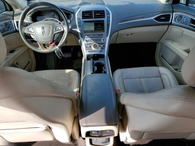 Photo 8 from auction – 2018 LINCOLN MKZ with VIN 3LN6L5MUXJR621965
