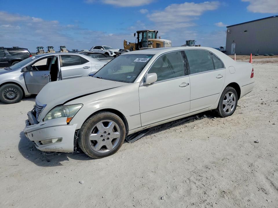 LEXUS LS 2004 with VIN JTHBN36F840152202 - Photo from auction