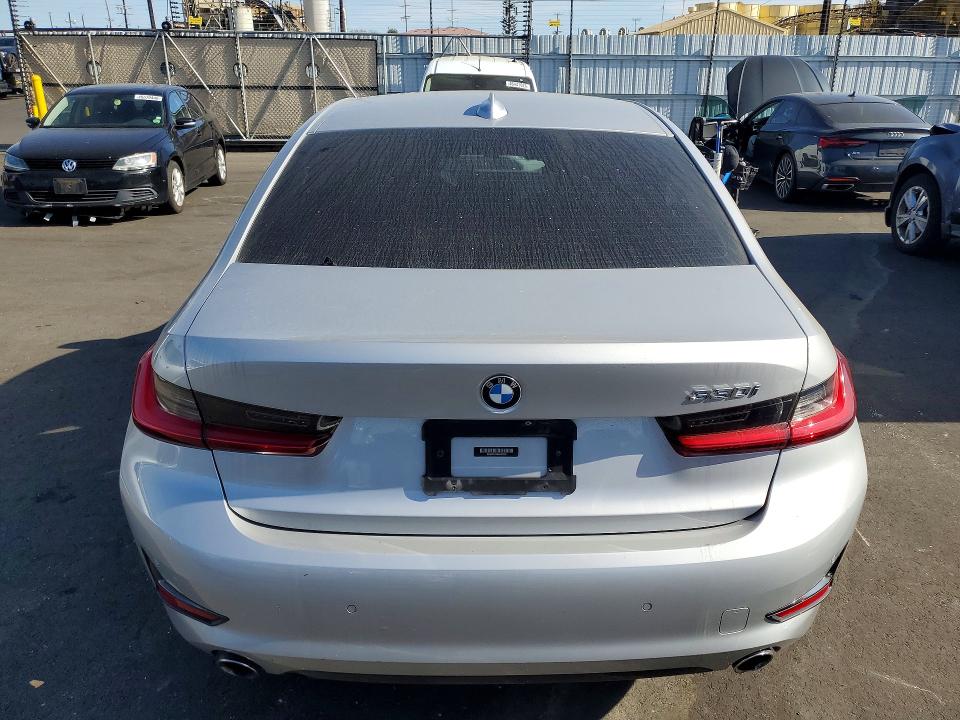 Photo 6 from auction – 2019 BMW 330I with VIN WBA5R1C5XKAK09328