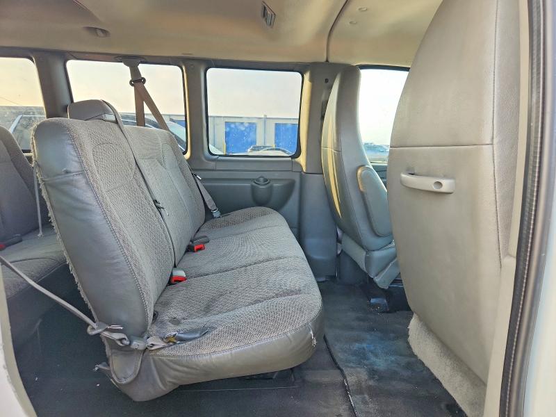 Photo 11 from auction – 2011 CHEVROLET EXPRESS G3500 with VIN 1GAZG1FG1B1182102