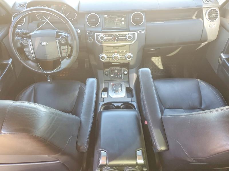 Photo 8 from auction – 2016 LAND ROVER LR4 with VIN SALAK2V64GA792545