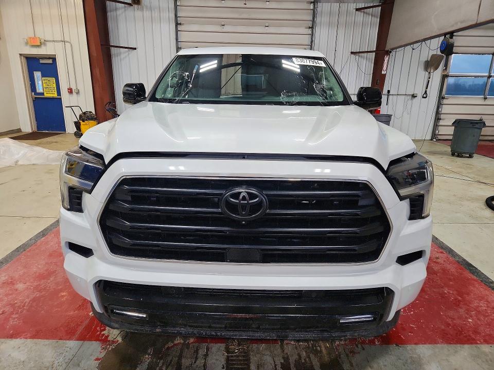 Photo 5 from auction – 2024 TOYOTA SEQUOIA with VIN 7SVAAABA4RX021568