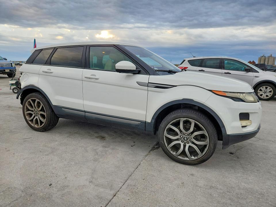 Снимка 4 от търг – 2015 LAND ROVER RANGE ROVER EVOQUE с VIN SALVR2BG5FH980491