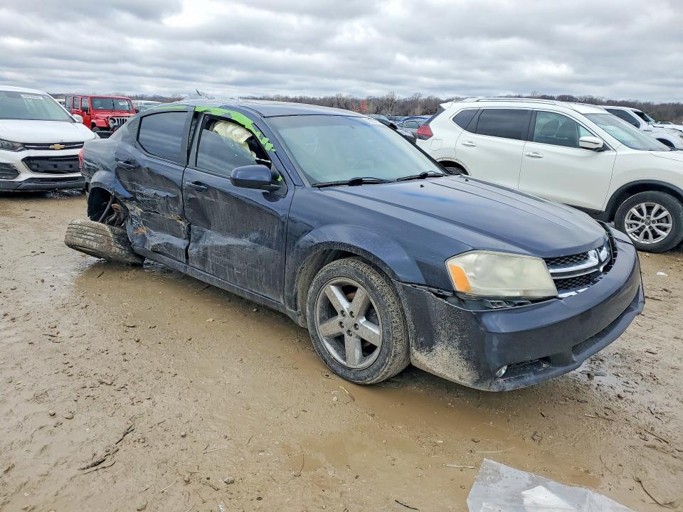 Photo 4 from auction – 2011 DODGE AVENGER with VIN 1B3BD2FG7BN554057