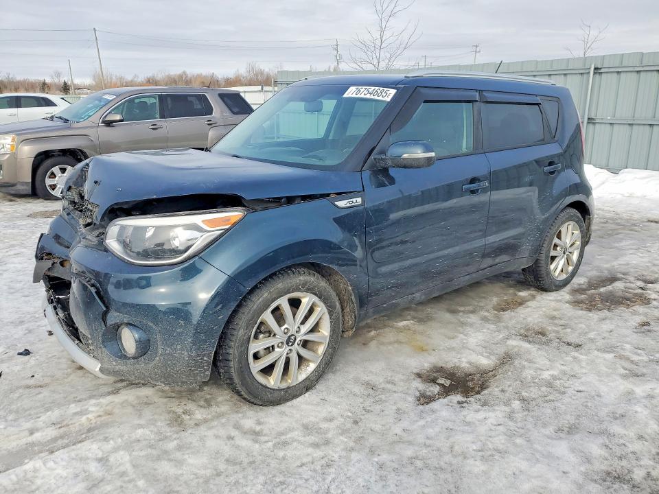 KIA SOUL 2017 with VIN KNDJP3A50H7440640 - Photo from auction