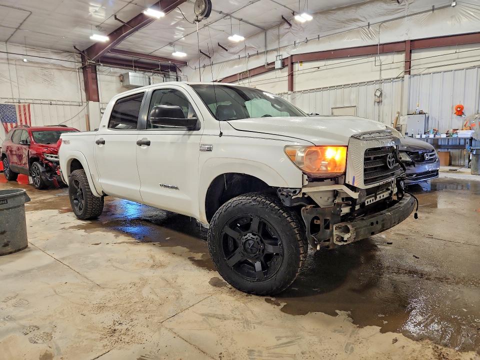 Photo 4 from auction – 2008 TOYOTA TUNDRA with VIN 5TFDV54168X051038