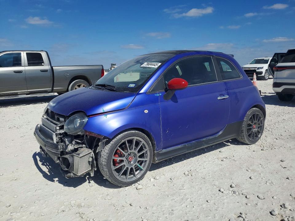 Фото 1 с аукциона – 2015 FIAT 500 с VIN 3C3CFFJH2FT555695