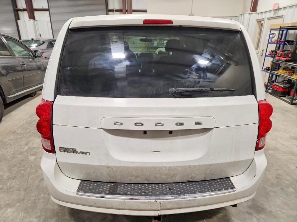 Photo 6 from auction – 2014 DODGE GRAND CARAVAN with VIN 2C4RDGBG0ER327901