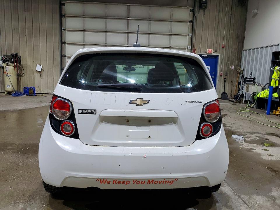 Photo 6 from auction – 2016 CHEVROLET SONIC with VIN 1G1JA6SG9G4132734