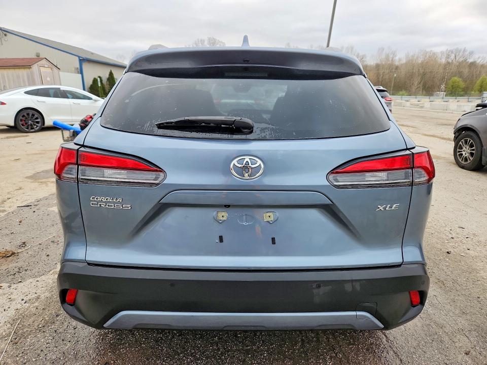 Photo 6 from auction – 2024 TOYOTA COROLLA CROSS with VIN 7MUEAAAG5RV100728