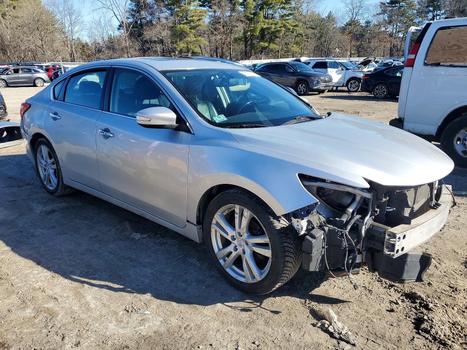 Photo 4 from auction – 2016 NISSAN ALTIMA with VIN 1N4BL3AP6GC141635