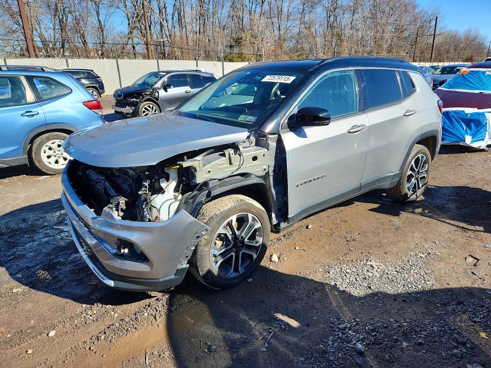 JEEP COMPASS 2022 with VIN 3C4NJDCB7NT226389 - Photo from auction