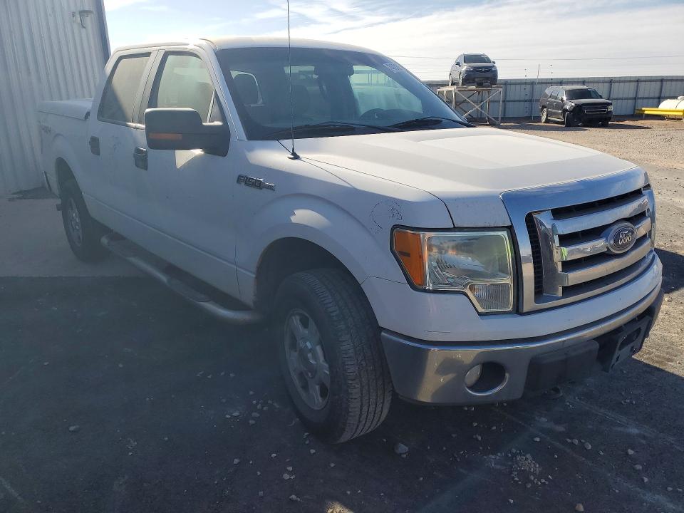 Zdjęcie 4 z aukcji – 2010 FORD F150 z VIN 1FTEW1E81AKE58936