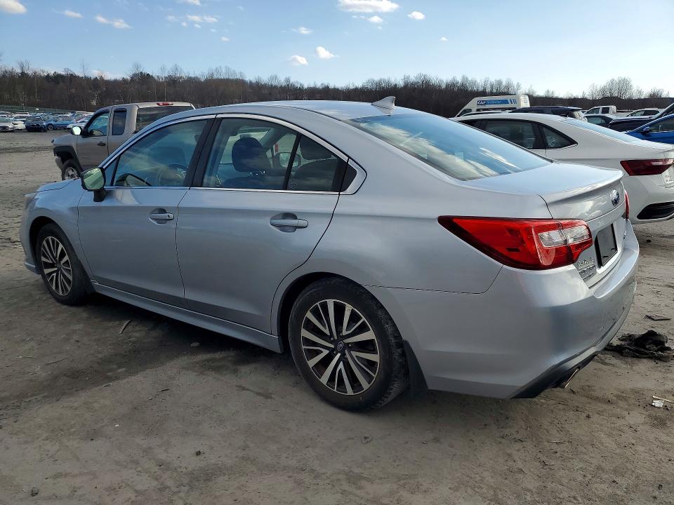 Photo 2 from auction – 2019 SUBARU LEGACY with VIN 4S3BNAF62K3026418