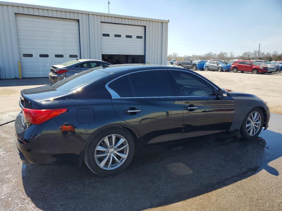 Photo 3 from auction – 2015 INFINITI Q50 with VIN JN1BV7AR2FM410822