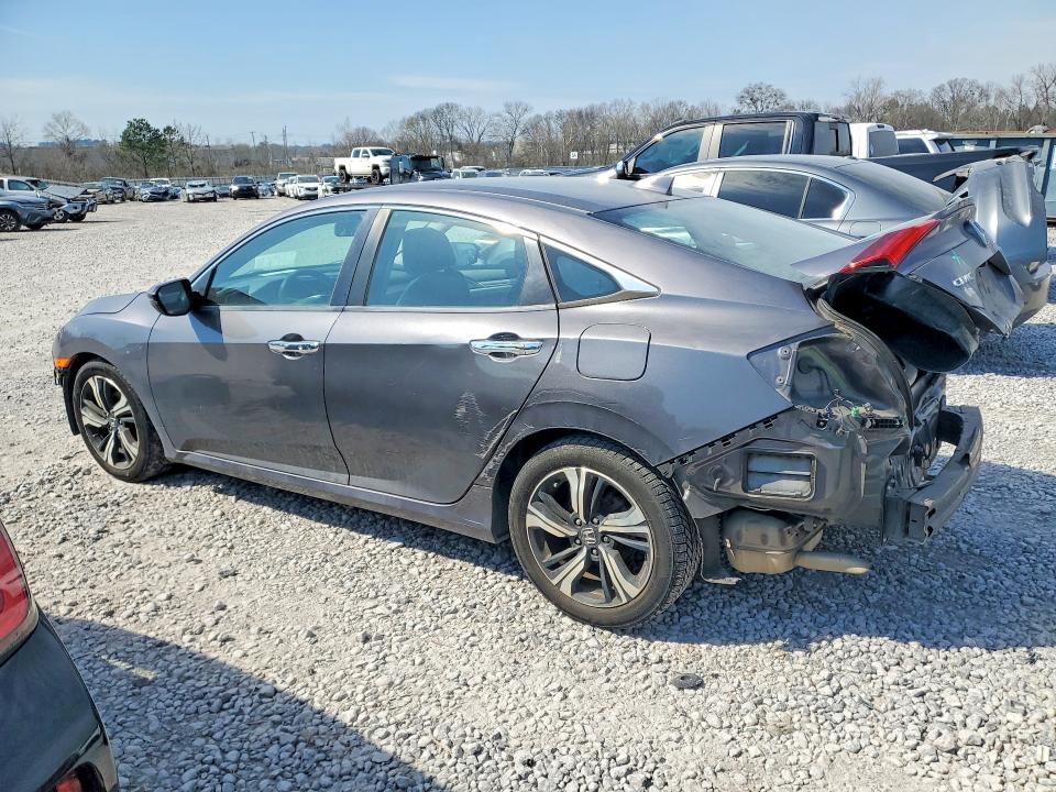 Photo 2 from auction – 2017 HONDA CIVIC with VIN 19XFC1F90HE203700