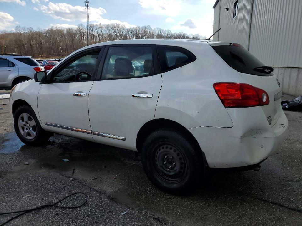 Photo 2 from auction – 2015 NISSAN ROGUE SELECT with VIN JN8AS5MVXFW261759