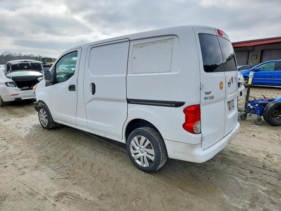Photo 2 from auction – 2015 NISSAN NV200 with VIN 3N6CM0KN5FK698579