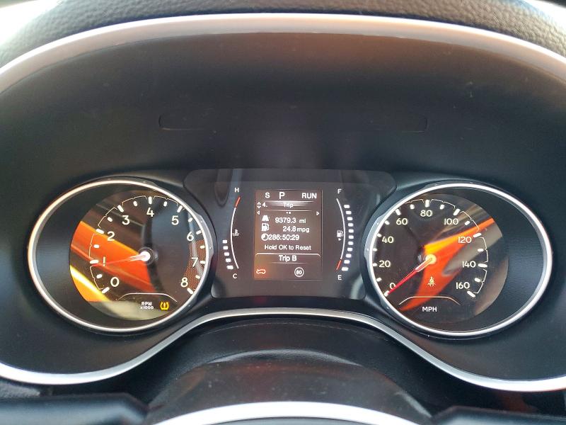 Photo 9 from auction – 2020 JEEP COMPASS with VIN 3C4NJCBB7LT158605