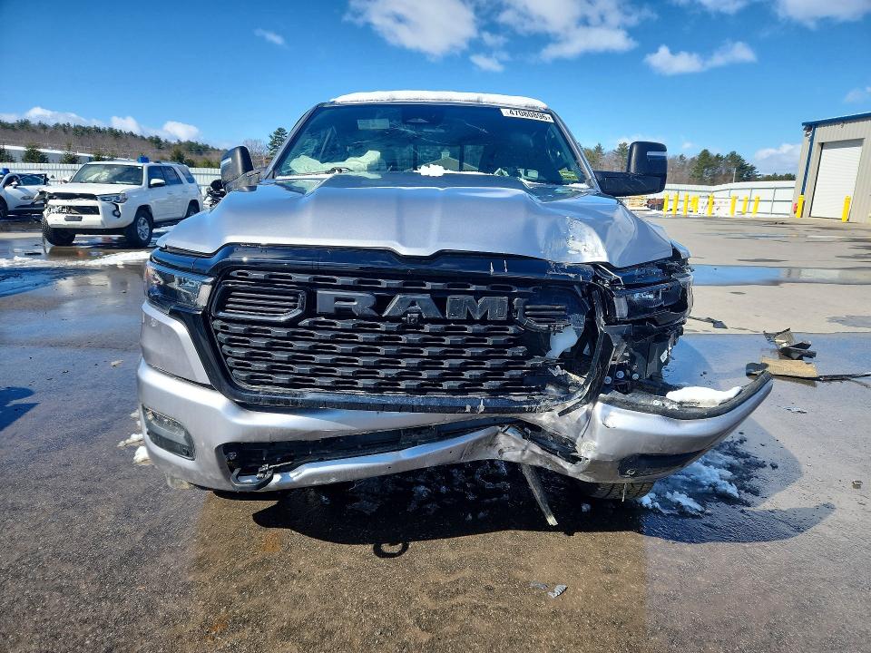 Photo 5 from auction – 2025 RAM 1500 with VIN 1C6RRFGG5SN681062