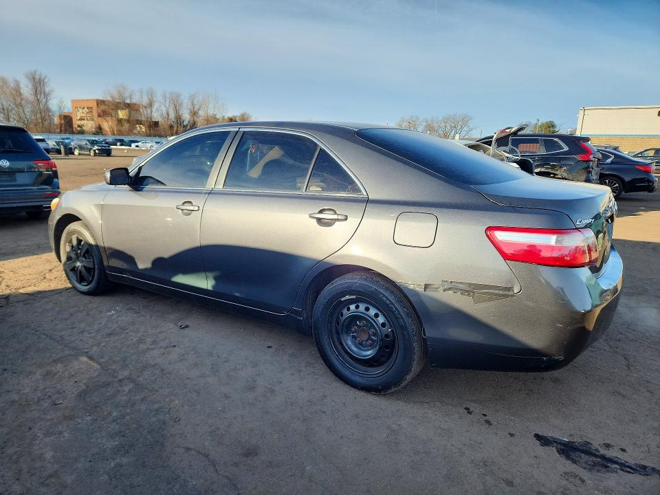 Photo 2 from auction – 2007 TOYOTA CAMRY with VIN 4T1BE46K87U612052