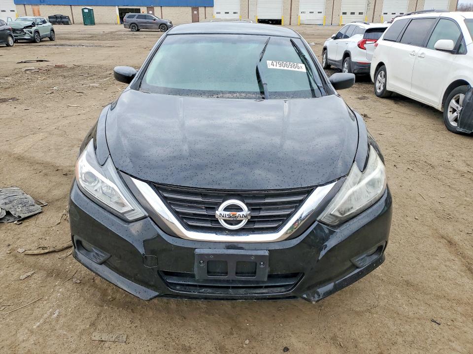 Photo 5 from auction – 2017 NISSAN ALTIMA with VIN 1N4AL3AP6HC254031