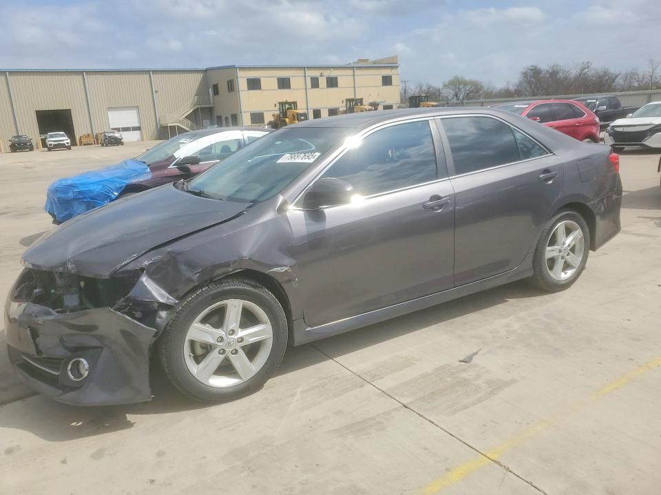 صورة رقم 1 من المزاد - 2014 TOYOTA CAMRY مع VIN 4T1BF1FK7EU763313