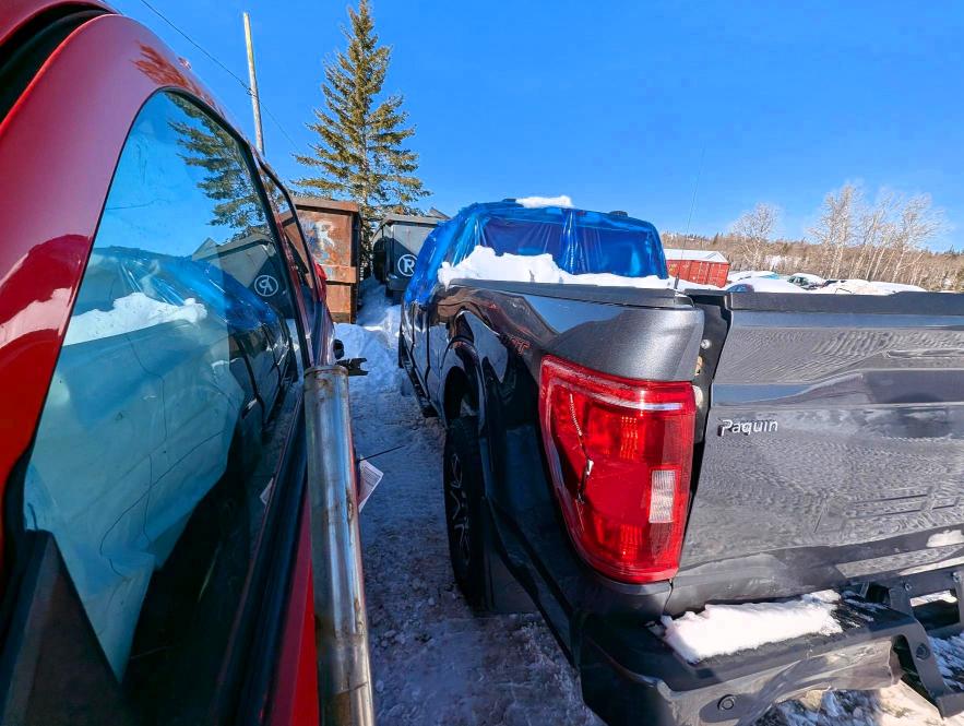 Photo 2 from auction – 2023 FORD F150 with VIN 1FTFW1E51PKF80392
