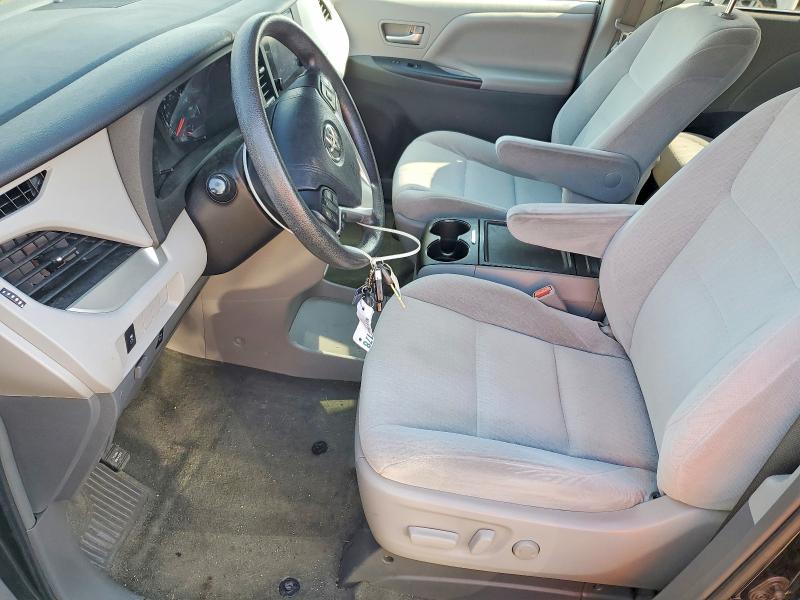 Photo 7 from auction – 2015 TOYOTA SIENNA with VIN 5TDKK3DC0FS661056