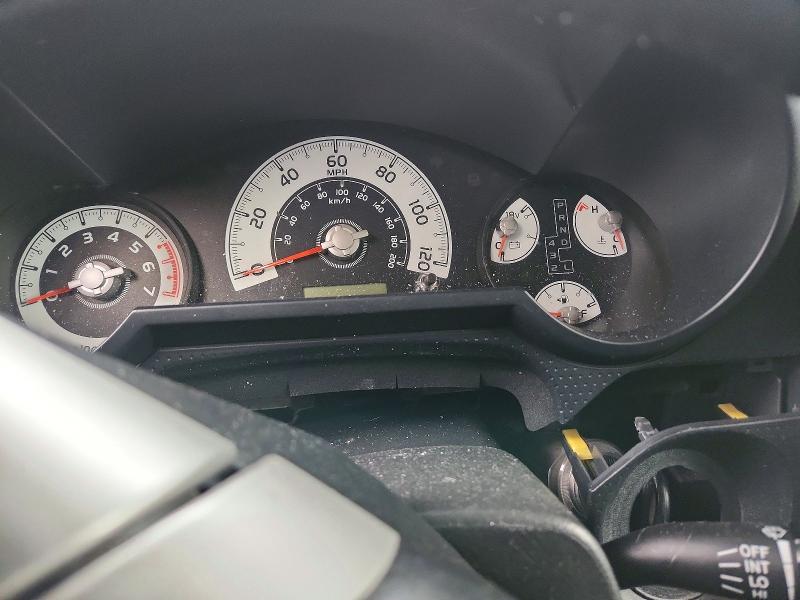 Photo 9 from auction – 2014 TOYOTA FJ CRUISER with VIN JTEBU4BFXEK206228
