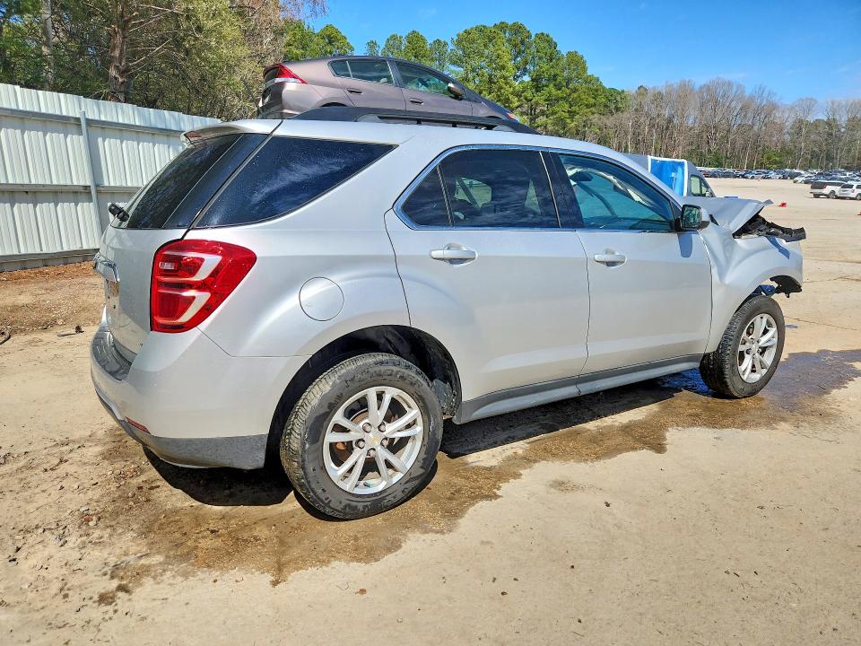 Photo 3 from auction – 2017 CHEVROLET EQUINOX with VIN 2GNALCEK4H6267997