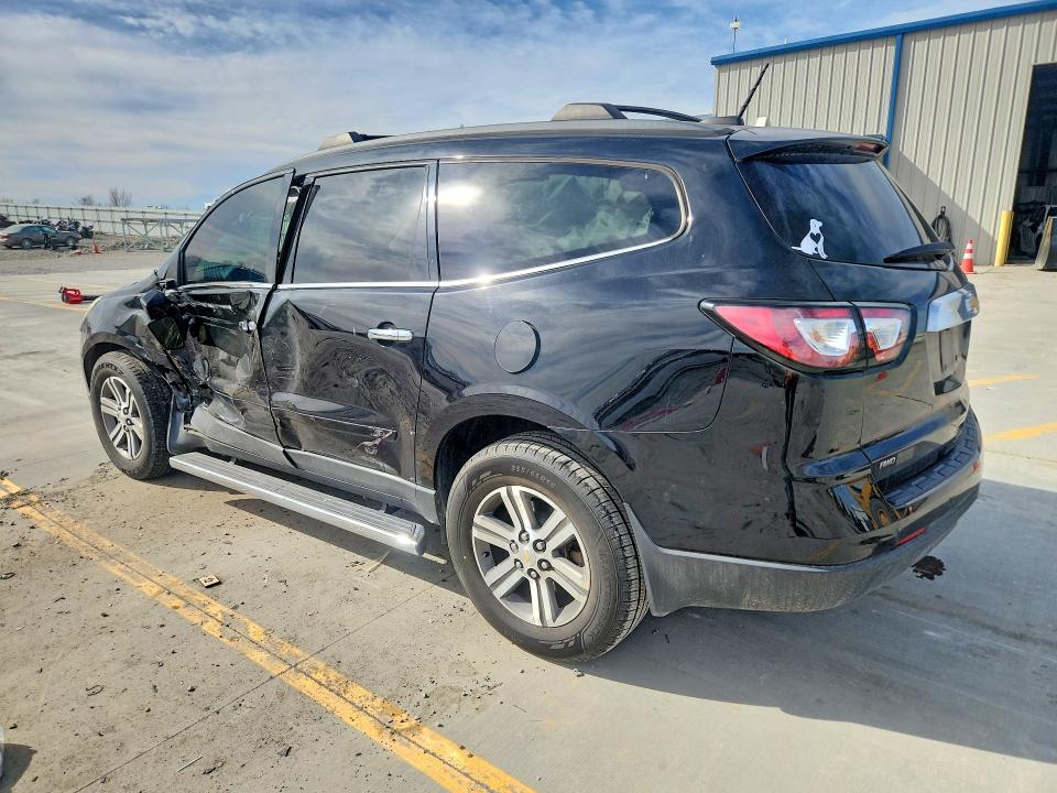 Photo 2 from auction – 2016 CHEVROLET TRAVERSE with VIN 1GNKVHKD1GJ148730