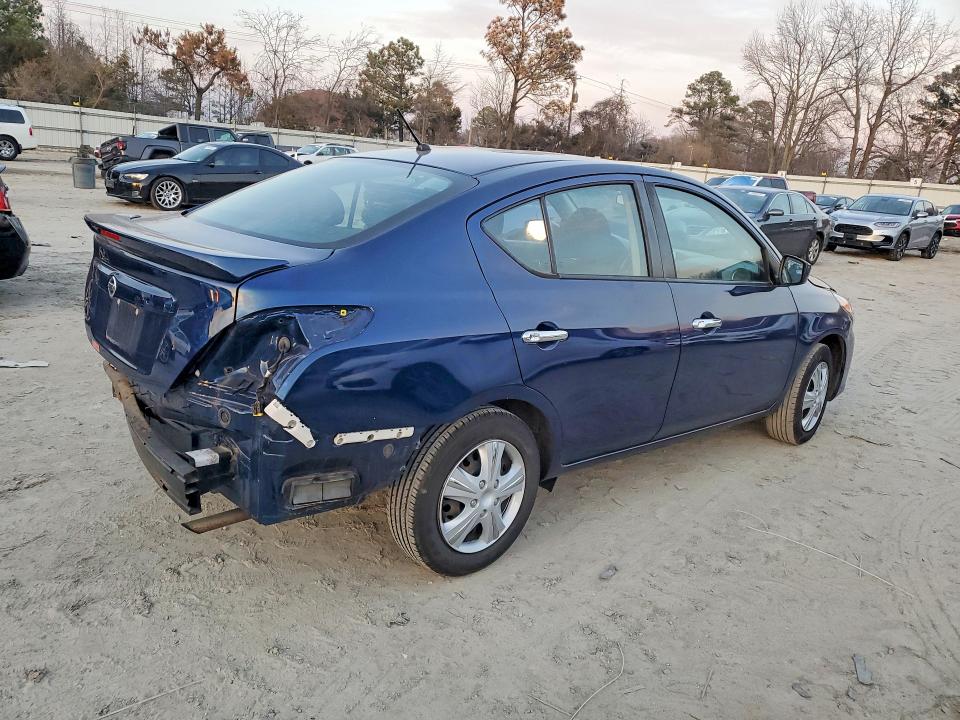Photo 3 from auction – 2018 NISSAN VERSA with VIN 3N1CN7AP3JL840381
